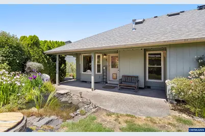 1942 Waymire St NW, Salem, OR 97304 - Photo 44