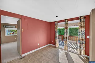 450 SE Lacreole Dr, Dallas, OR 97338 - Photo 14