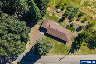 39179 Santiam Bluffs Rd NE, Albany, OR 97322 - Photo 38