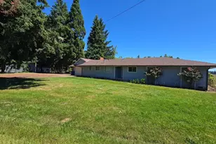 39179 Santiam Bluffs Rd NE, Albany, OR 97322 - Photo 30