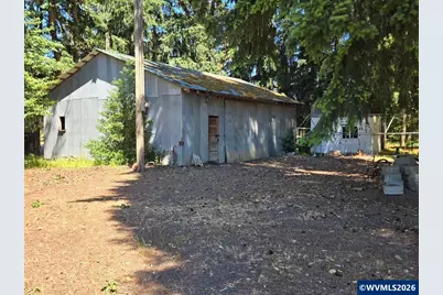 39179 Santiam Bluffs Rd NE, Albany, OR 97322 - Photo 32