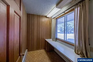 39179 Santiam Bluffs Rd NE, Albany, OR 97322 - Photo 24