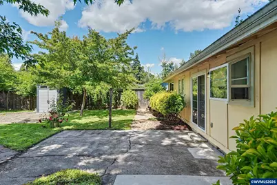 631 NE Sherwood Wy, Corvallis, OR 97330 - Photo 38