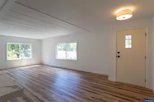 5055 NE Elliott Circle, Corvallis, OR 97330 - Photo 2