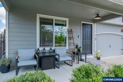 3523 College Loop Lp SE, Albany, OR 97322 - Photo 6
