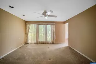 590 Snead Dr N, Keizer, OR 97303 - Photo 24