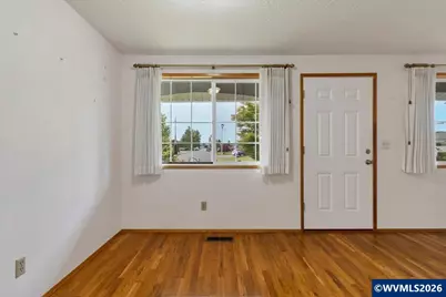 1563 Vanderbeck Ln, Woodburn, OR 97071 - Photo 22