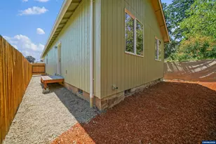 2325 Townsend Way SE, Salem, OR 97301 - Photo 30