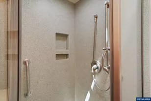 560 NW Merrie Dr, Corvallis, OR 97330 - Photo 40
