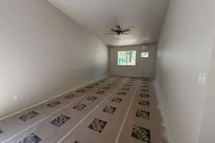 1710 Cedar St, Sweet Home, OR 97386 - Photo 2