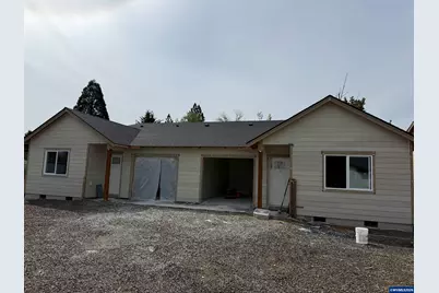 1183 37th Ct, Sweet Home, OR 97386 - Photo 1
