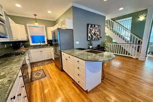 3530 S Corbett Ave, Portland, OR 97239 - Photo 12