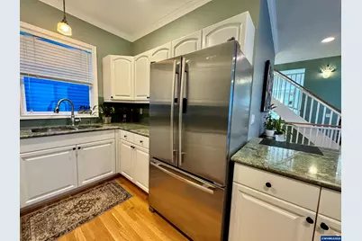 3530 S Corbett Av, Portland, OR 97239 - Photo 6