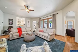 8306 Wheatland Rd NE, Keizer, OR 97303 - Photo 10