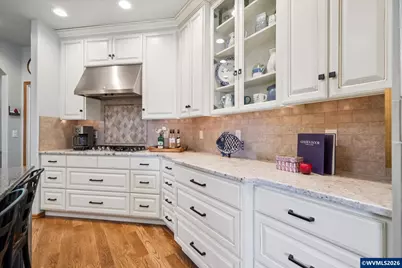 8306 Wheatland Rd NE, Keizer, OR 97303 - Photo 12