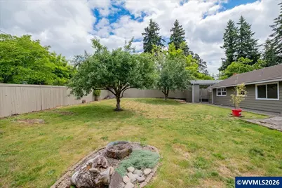 1975 E Pine St, Stayton, OR 97383 - Photo 40