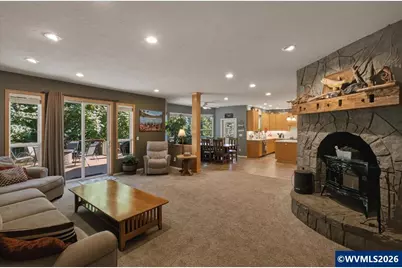 10102 Liberty Rd S, Salem, OR 97306 - Photo 12