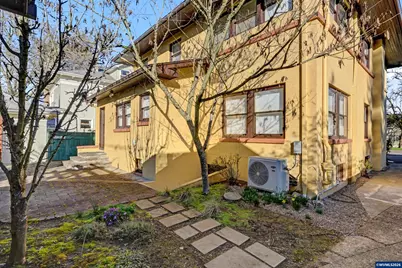 320 SW 5th St, Corvallis, OR 97333 - Photo 40