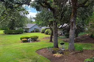 1125 Chestnut St NW, Salem, OR 97304 - Photo 10