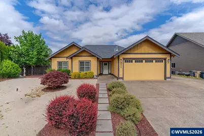 502 SW Augustus Dr, Dallas, OR 97338 - Photo 1