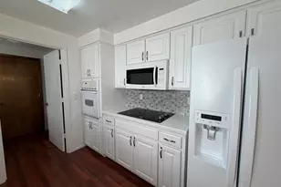 1852 Woodstock Cir NW, Salem, OR 97304 - Photo 8