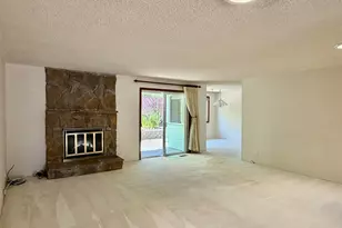 1852 Woodstock Cir NW, Salem, OR 97304 - Photo 4