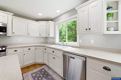 1160 31st Ct NW, Salem, OR 97304 - Photo 14