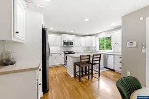 1160 31st Ct NW, Salem, OR 97304 - Photo 12