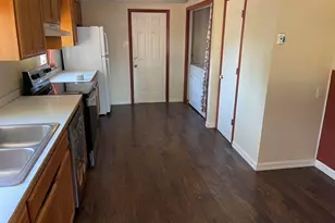 560 Warren St S, Monmouth, OR 97361 - Photo 12