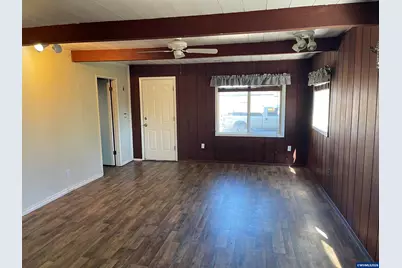 560 Warren St S, Monmouth, OR 97361 - Photo 20