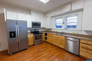 2306 3rd St, Tillamook, OR 97141 - Photo 16