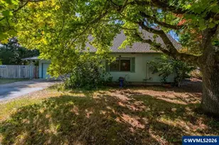 1792 SW Brooklane Dr, Corvallis, OR 97333 - Photo 2