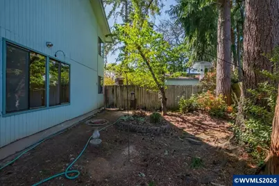 1792 SW Brooklane Dr, Corvallis, OR 97333 - Photo 46