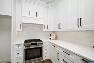 747 Emily Grace Ln SE, Salem, OR 97306 - Photo 16