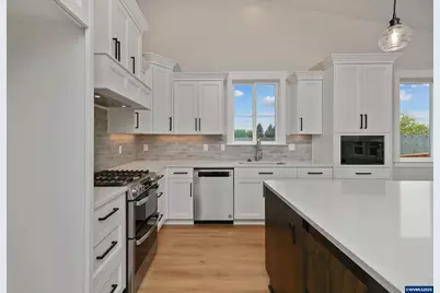 755 Emily Grace Ln SE, Salem, OR 97306 - Photo 26