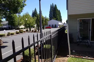 4792 Lancaster Dr NE, Salem, OR 97305 - Photo 18