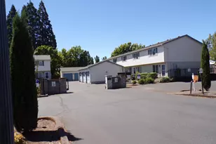 4792 Lancaster Dr NE, Salem, OR 97305 - Photo 2