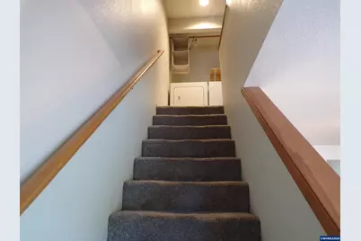 4792 Lancaster  #100 Dr NE, Salem, OR 97305 - Photo 16