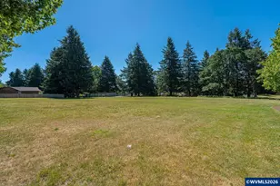 550 Wormwood St SE, Salem, OR 97306 - Photo 32