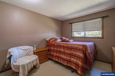 550 Wormwood St SE, Salem, OR 97306 - Photo 22