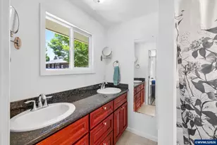 868 Charles Ave S, Salem, OR 97302 - Photo 20