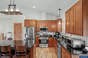 1405 Laurel Heights Dr NW, Albany, OR 97321 - Photo 18