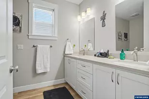 525 NE Aspen St, Sublimity, OR 97385 - Photo 26