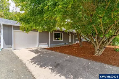 632 S 13th St, Independence, OR 97351 - Photo 2