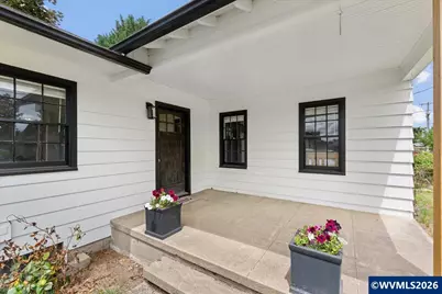 590 N Pershing St, Mount Angel, OR 97362 - Photo 4