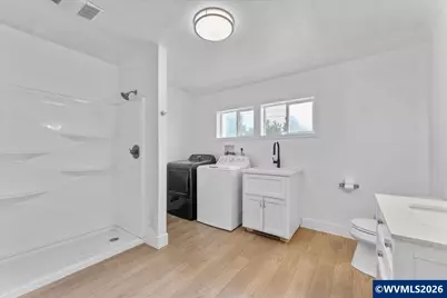 590 N Pershing St, Mount Angel, OR 97362 - Photo 8