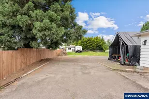 590 N Pershing St, Mount Angel, OR 97362 - Photo 26