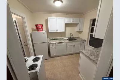 2335 Walnut Av NE, Salem, OR 97301 - Photo 12