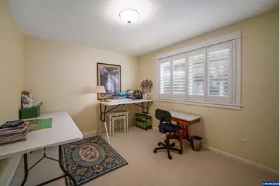 762 SE Saint Andrews Ln, Dallas, OR 97338 - Photo 32