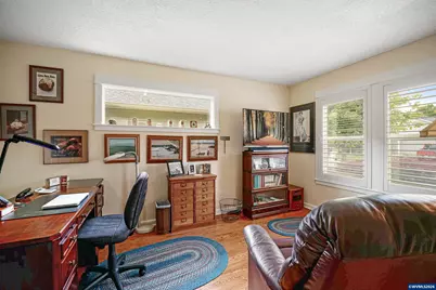 762 SE Saint Andrews Ln, Dallas, OR 97338 - Photo 8